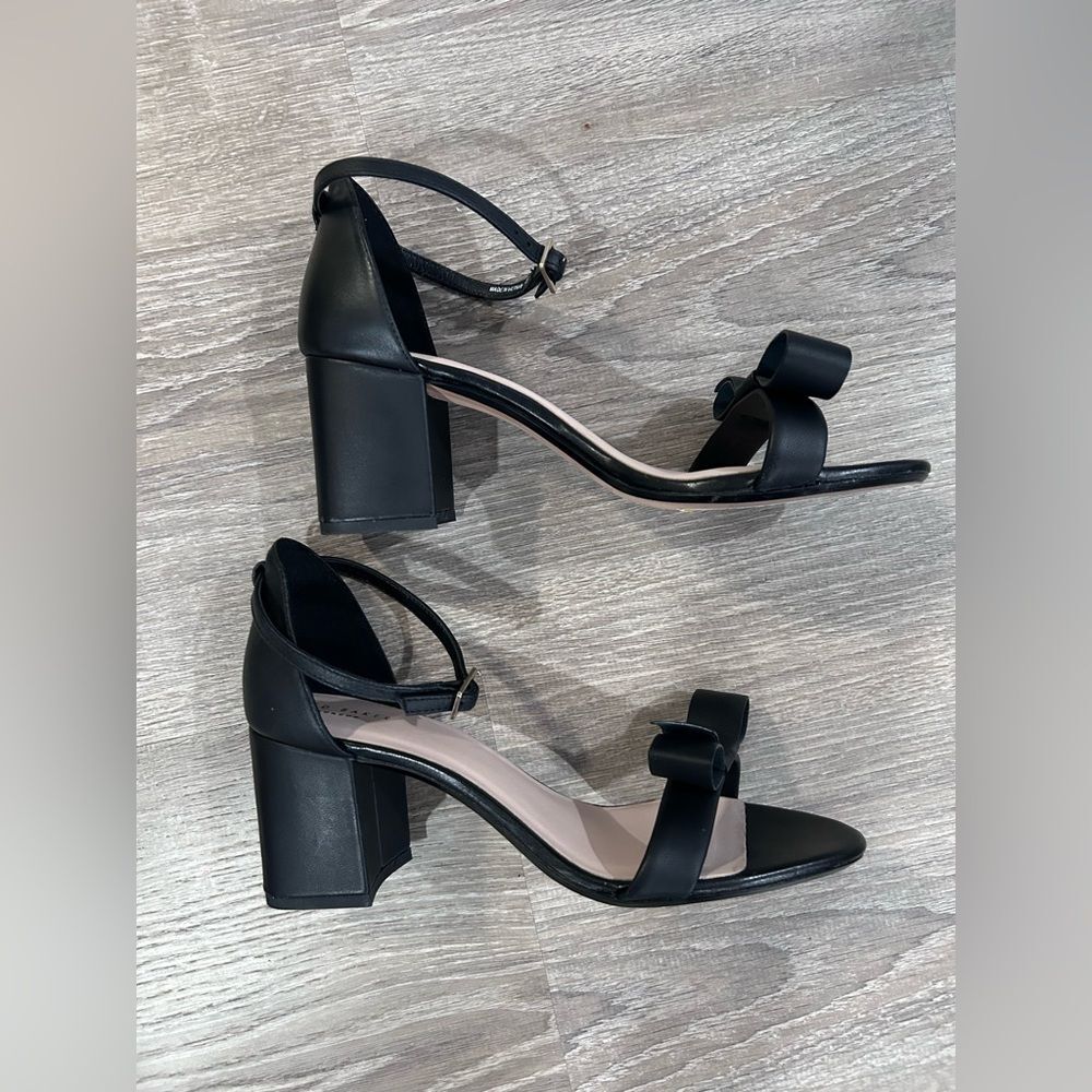 Ted Baker Women Leather Bow Accents Sandals Size 10 US Black - Picture 5 of 7